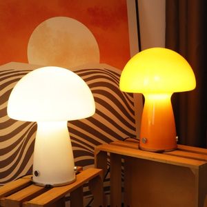 Svamp skrivbord lampor barn sovrum sovrum ￶gonskydd bord lampa nordisk art deco nattljus ledd m￥lat glas bordslampa