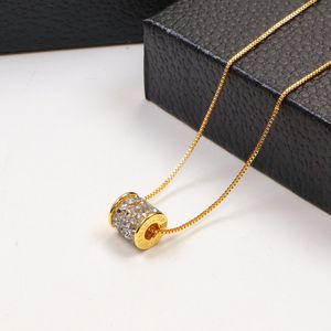 Inlaid diamond Necklace Designer Roman numerals Pendant Ladies Necklaces 18K Gilded Jewelry Necklace pearls Chain Wedding Party Gift