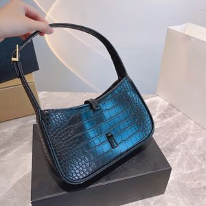 Mulheres Bolsas de tira de ombro famosas carteiras de designer famosas jacar￩s lisa jovens negros jovens quadrados de moda quadrada z￭per de couro sint￩tico bolsas curtas casuais frescas