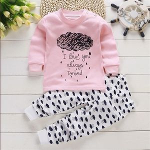 衣類セット中国の女の赤ちゃんの服秋の長袖ピンクの曇りTシャツパンツ2ピース幼児幼児服221007