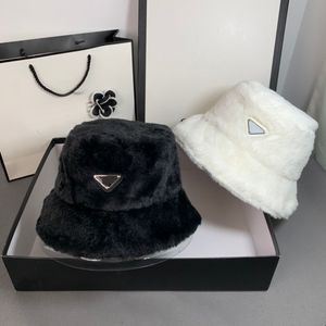 Snapbacks Designer Wool Sticket Bucket Hat Womens Cashmere Hats Luxury 4 Color Casual Hat Winter Baseball Cap Skull Caps