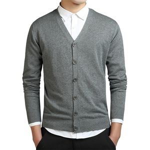 Menströjor grå cardigans män bomull tröja långärmad mens vneck tröjor lösa fasta knapptoppar passar stickning casual stil kläder 221007