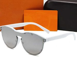 Güneş Gözlüğü Güneş Gözlükleri Tasarımcı Lüks Marka Güneş Gözlüğü Mektup Moda Klasik Kalp Lady Gözlükler Açık Gölgeler Erkek ve Kadın Dikdörtgen Çerçeve MQV8
