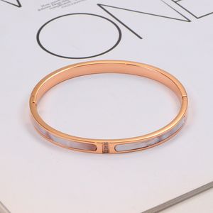 Модные титановые стальные дизайнерские женщины мужчины любят браслет браслеты серебряные розовые золотые бриллианты для ногтей браслет браслет украшения с оригинальной сумкой