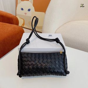 حقيبة اليد المنسوجة حقيبة اليد للأزياء Crossbody Bag 2022 New Pillow Shape Original 5A Designer Bage