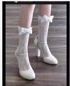 Kadınlar için kadife yay çorap çorap 2022 moda sonbahar kış dantel 22B diz bayanlar kızlar nakış Streetwear spor uzun çorap çorap