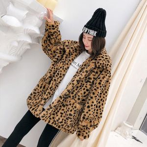 Cappotto da donna in pelliccia sintetica con stampa leopardata di grandi dimensioni manica lunga moda donna cappotto corto inverno di alta qualità NUW358