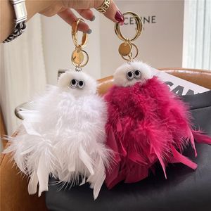 Keychains Cute Feather Real Keychain Toy Women Bag Ornaments Pendant Car Key Charm Highend Metal Keyring Plush Trinkets Girl Gift