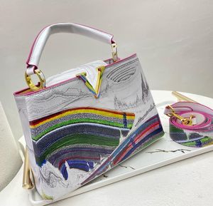 2022 Kvinnor Newwst Totes Designer Väskor Purses klassiska handväskor breda remmar axelväska toppkvalitet crossbody