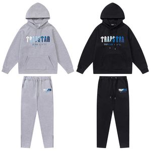 Мужские спортивные костюмы Trapstar Осень и зима New High Street Белый Синий Полотенце с вышивкой Плюшевые брюки с капюшоном для мужчин и женщин G221007