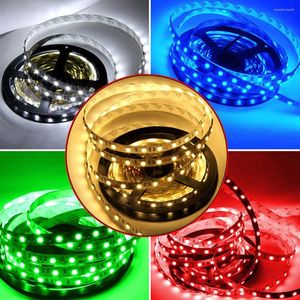 Şeritler DC12V 5M/300LES SMD 3528 El Club Merdivenleri İçin Esnek LED Strip Işıkları Otomobil Uçak Modeli Mimari Dekorasyon