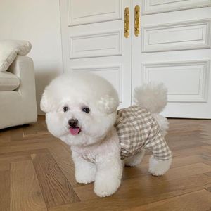 犬のアパレルINSスカートレトロサスペンダー格子縞のオーバーオールペット服ビチョンシュナウザージャンプスーツキャットドレス女性