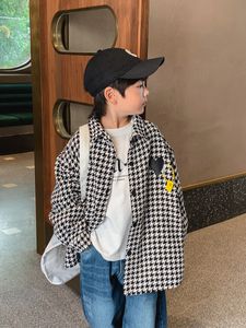 Джакеки для мальчиков и осенний пальто детская одежда жареная уличная клетчатая куртка детская мода 221010