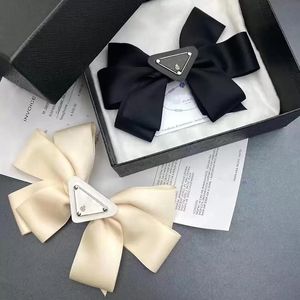 Luxury Barrettes Designer Womens Girls Hairpin Brand Classic Letter Hair Clips Hairclips Fashion bow Hairpin D22070203CY 2022