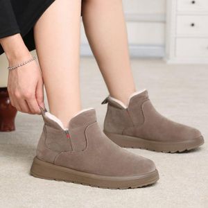 Boots Snow Women's Velvet Thickening 2022 Winter Fashion Short-tube Slip-on Warm Bread Cotton Shoes