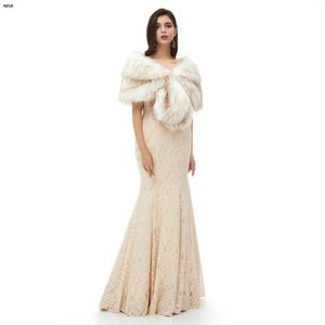 Envolve nzuk faux pêlo de pele de ombros de ombros na noiva vestido de noite manto manto de inverno shawls acolhedores acessórios de jaqueta de noiva bolero Novia