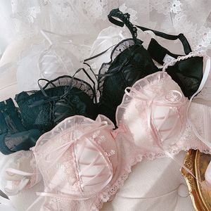 Reggiseni Set Lolita Ragazze Reggiseno imbottito in pizzo Intimo donna Intimo Bralette Lingerie Giapponese increspato Dolce sexy Mutandine coppa sottile 221010