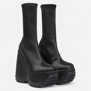 Stövlar GIGIFOX Goth Plattform Kilar Kvinna Ankel Sock Boots Slip On Varumärke Design Satin Mode Höga klackar Punk Booties Höstskor T221010