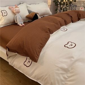 Постилочные наборы мультфильм Bear Girl Heart Bedding Set Fourple Steece Speared Cotton Student Queen King Size 18 15 стеганого покрытия 221010