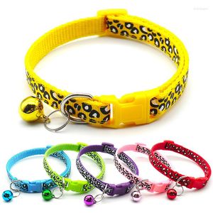 Collari per cani Elegante collare per gatti leopardato Fibbia regolabile Cartone animato Divertenti guinzagli per animali domestici Accessori per targhette identificative Articoli per animali