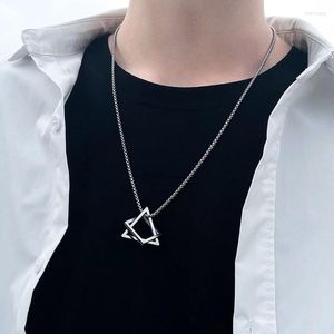 Anhänger Halsketten Trendy Titan Stahl Halskette Für Mann Frauen Einfache Geometrische Dreieck Hiphop Rock Mode Schmuck Zubehör