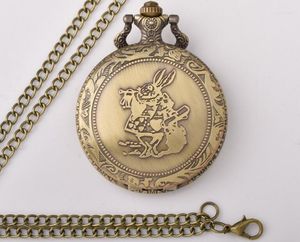 Pocket Watches säljer 50 st/parti vintage brons tecknad klocka antik julklapp