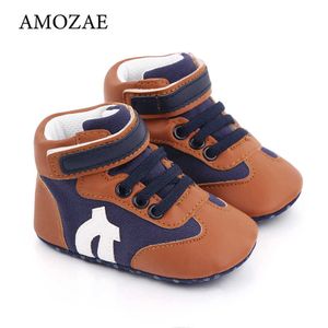 Stövlar babyskor spädbarn pu sneakers pojkar för flickor bebes casual sport mjuk botten andas med hög topp småbarn l221011