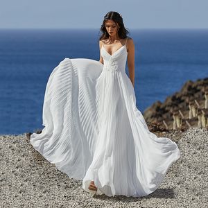 Boho Wedding Dresses Spaghetti Straps Backless Wedding Gowns Bride Dress Chiffon V-neck Beach Plus Size Sweep Train Robe de Mariee