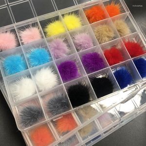 Decorazioni per nail art Kit di pom pom magnetici carini Custodia da 24 pezzi 12 paia Rosa / giallo / blu / viola / nero / bianco / grigio 15 colori Charms gonfi B097