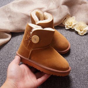 2022 Novos sapatos infantis de couro quentes e respiráveis para inverno com fundo plano e casca curta sapatos de neve