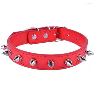 Hundehalsbänder Cooles, mit Spikes besetztes Hundehalsband Mode Schwarz Lila Rot Leder Perro Haustierhalskette Verstellbare Größe S/M/L