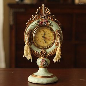 Orologi da tavolo Decorazione domestica europea Vintage Royal Rose Nappa Cammeo Orologio in resina dipinta a mano Mantello