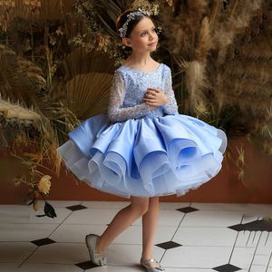 2023 Flower Girls Dresses For Weddings Light Blue Gul Long Sleeves Lace Appliques Sequined Tutu Short Ruffles Tiered Birthday Children Girl Pageant Bows Bow