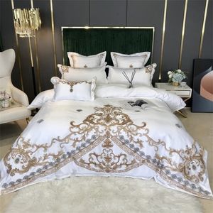 Sängkläder sätter lyxiga europeiska kungliga guldbroderier vit 60 -tal bomullssatin sängkläder set quiltduvet cover säng bättre utrustade lakan kuddar 221010