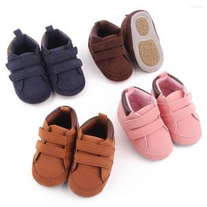 Atletiska skor 0-12 månader unisex baby boy flicka casual platt född spädbarn fast färg varm hög-top antislip mjuk sula sneakers