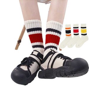 Men's Socks Autumn and winter new national tide socks Ladies mid-tube pile Striped towel bottom men's sports cotton T221011