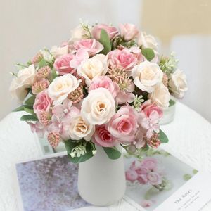 Decorative Flowers 2022 Beautiful Rose Peony Artificial Silk Small Bouquet Flores Home Party Spring Wedding Decoration Fake Flower