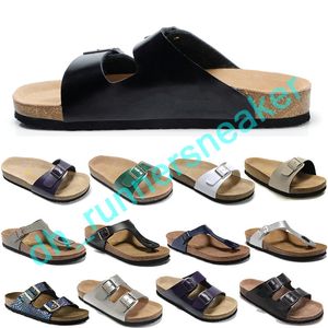 النعال Flip Flops Peach Sandals شرائح عرضية أحذية شقة النعال المسطحة المدربين الجديد الصيف Cork Women Mixed Fashion مصمم فاخر 35-46