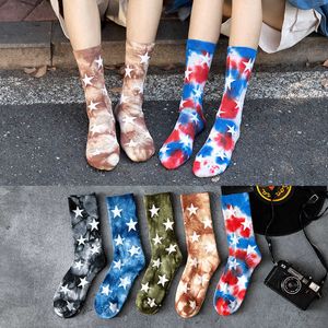 Meias masculinas Casais de outono e inverno Tie-dye Terry Terry Star Street Personalidade Soca de basquete Skate Skate Boy's Men's Tube Socks T222011