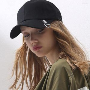 ボールキャップ女性女の子の女の子コットン野球帽とリングファッションレターデザイン調整可能な帽子の春のための黒い帽子