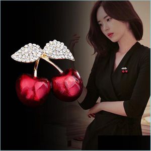 Pins broszki kryształowy kryształ kobiecy broszka biżuteria platowana złota czerwona wiśni broszki alloy modne pin 4 6xa J2B Drop Deliv DHW23