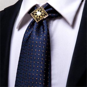 Bow Ties Hi-Tie Donanma Erkekler Bolo Tie Altın Yüzük İpek Lüks İş Erkekler İçin Çiçek Hanky ​​Kemer