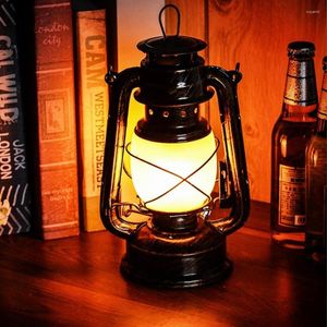 Lampade da tavolo Lampada a cherosene vintage in ferro Lanterna ricaricabile Rame anticato Caffetteria Bar Ristorante Luci a fiamma