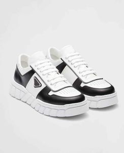 Sports Shoes Leather perfect fashion triangle sports white black enamel metal men's rubber luxury comfortable walking Eu38-46 boxes