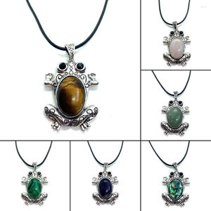Pendant Necklaces Natural Abalone Shell Inlaid With Frog-shaped Metal Fashionable And Charming Necklace Used For Banquets Weddings