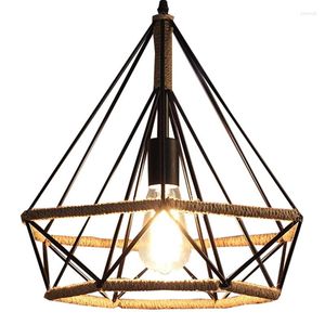 Lampade a sospensione Apparecchio per luci a corda vintage Lampada a sospensione industriale retrò American Restaurant Bar Triangle Droplight Decoration