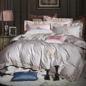 Set biancheria da letto reale di lusso in cotone egiziano 1000TC Bianco Grigio US Queen King size 260X230 Ricamo Trapunta / Copripiumino Set lenzuolo 201113