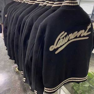 Luxur Designer Jacket Mens Baseball Jackets broderade sportkläder Män Kvinnor Lossa Hip Hop Wool Cardigan Coat Us Size