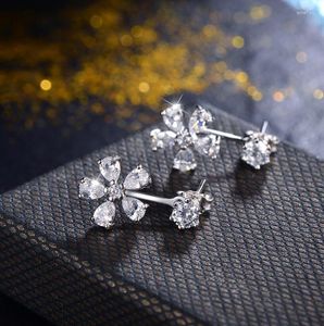 Orecchini a bottone 925 fiori in argento sterling creati Moissanite Gemstone Wedding Party Ear Studs Gioielleria raffinata all'ingrosso