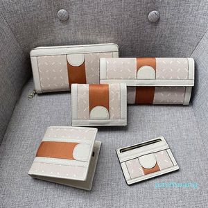 Liten pl￥nbokkopplingshandv￤skor Kvinnor Purse Bag Mini Handv￤ska Classic Letter Prints Grain Cowhide L￤der Kreditkort Flip dragkedja Fackor Orange Red 2022